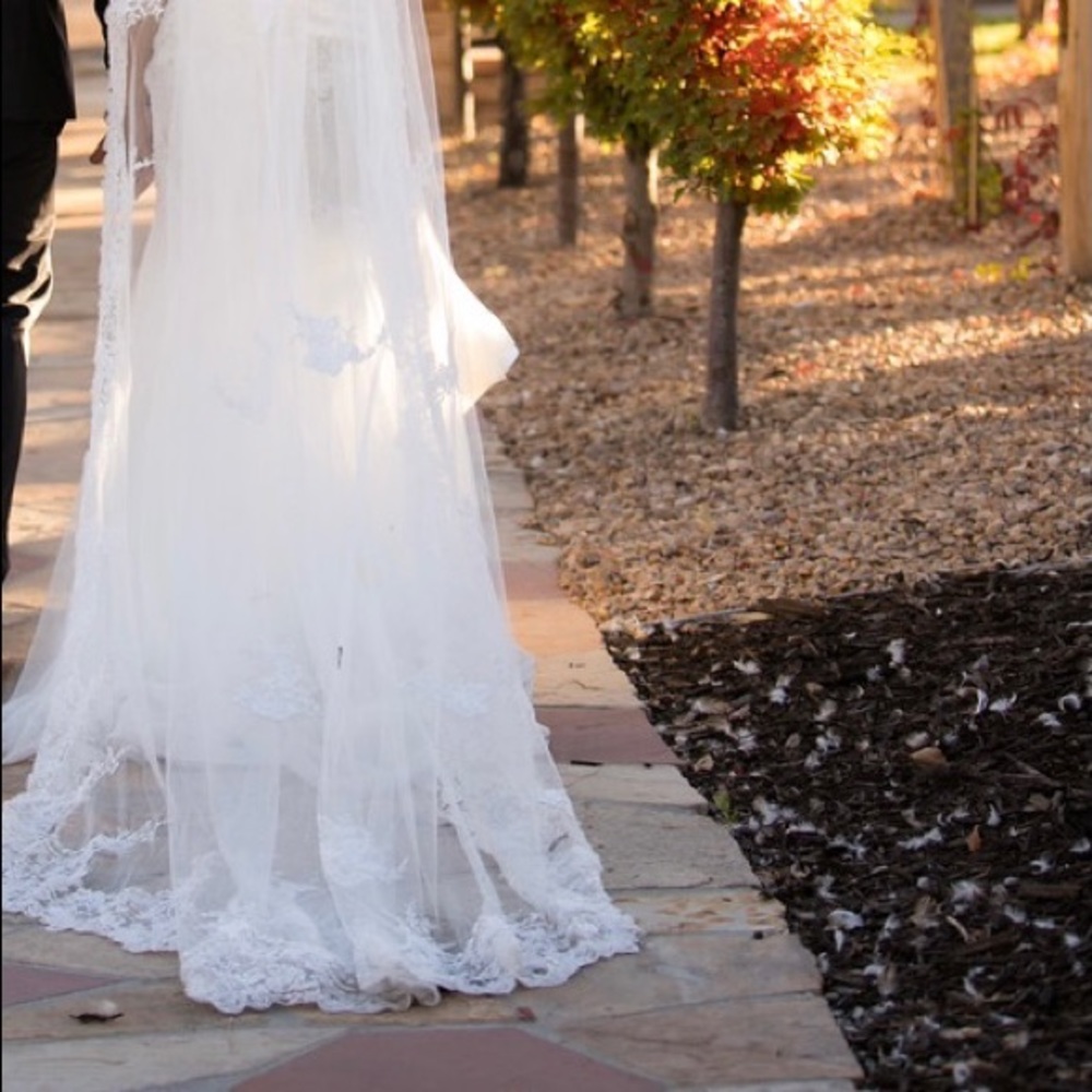 Wedding white veil